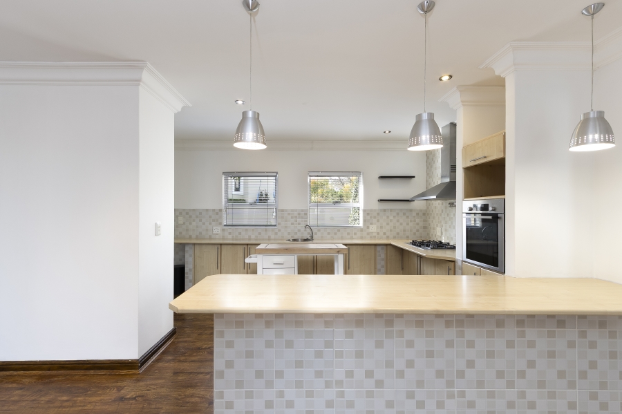 To Let 3 Bedroom Property for Rent in Fernwood Western Cape